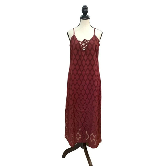Band of Free Burgundy Diamond Pattern Lace-Up Spaghetti Strap Midi Dress - Picture 2 of 8